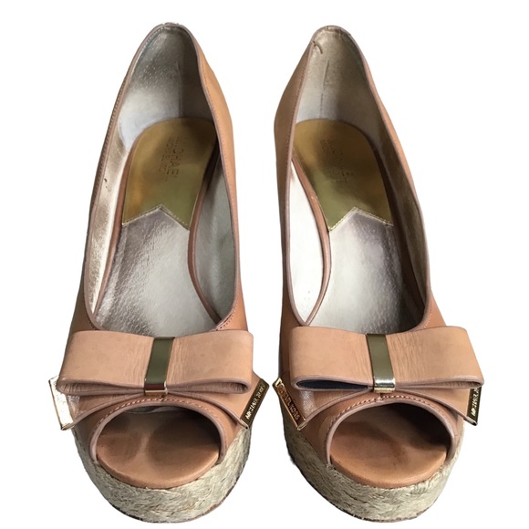 Michael Kors Leather “Meg Wedges” Espadrilles with Cute Leather Bows - Size 11 - Picture 10 of 11